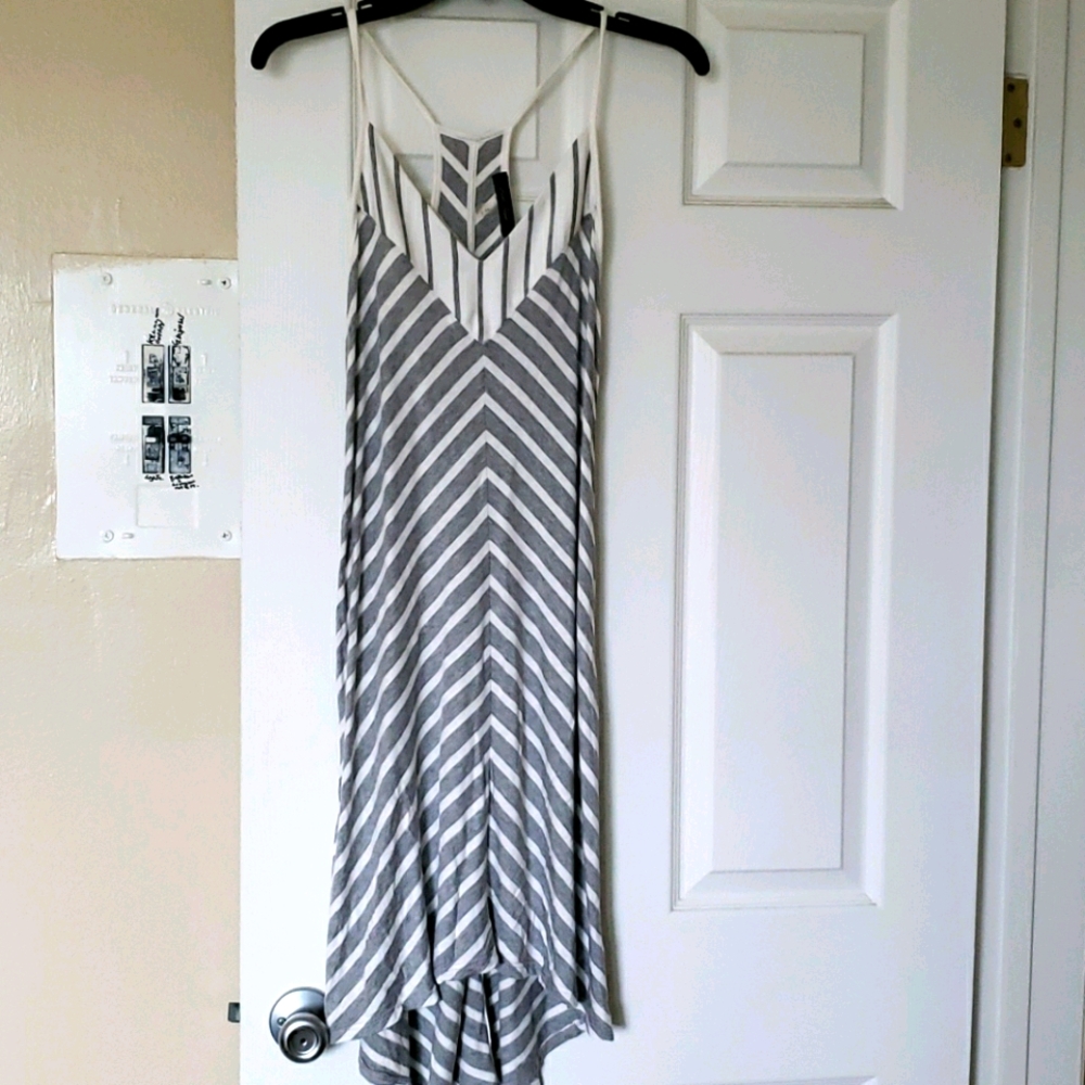 Laila Jayde Paula Knight Dress